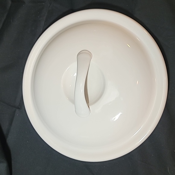 Vintage Corelle Coordinates Callaway, Corelle Green Ivy 2.5 Qt Round Covered - Picture 7 of 10